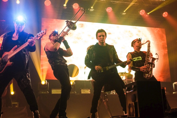 &Scy;&icy;&mcy;&fcy;&ocy;&ncy;&icy;&chcy;&iecy;&scy;&kcy;&icy;&iecy; &rcy;&ocy;&kcy;-&khcy;&icy;&tcy;&ycy;&period; &Lcy;&ucy;&chcy;&shcy;&iecy;&iecy;&period; CONCORD ORCHESTRA&period;